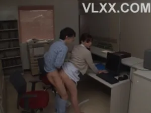 Anh trai biến thái đụ em gái sưng lồn