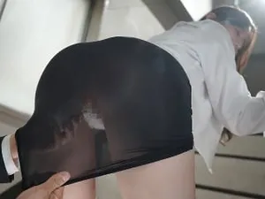 Hai cô nàng lesbian thủ dâm cùng nhau để thỏa mãn cơn nghiện địt