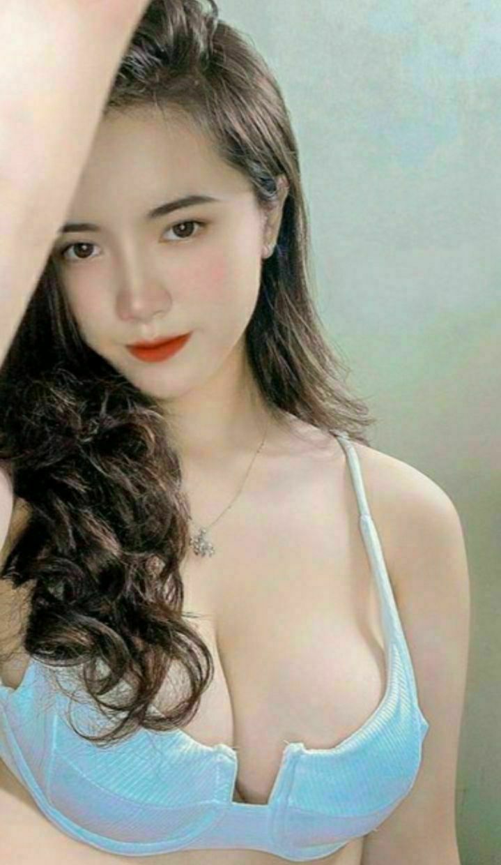 ở nhà một mình, gặp phải tên trộm biến thái
